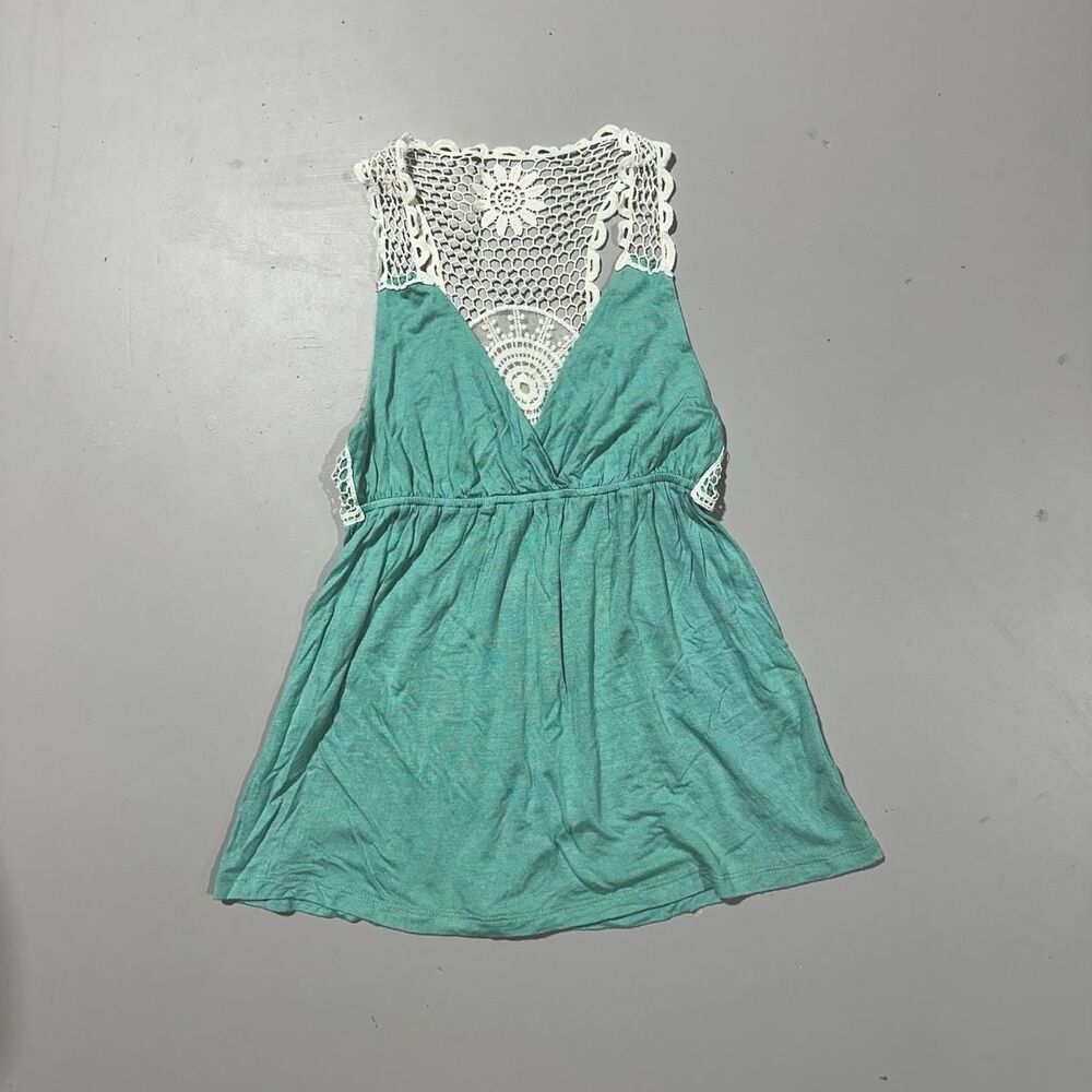 Forever 21 Women's Small Teal Crochet Tank Top with Floral Design